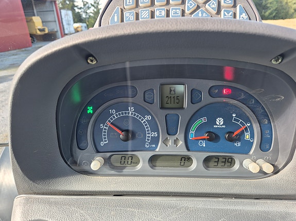New Holland TS125A kun 2115 Timer 2 of 30