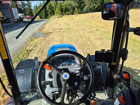 New Holland TS125A kun 2115 Timer 4 of 30