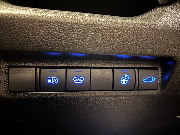 Toyota RAV4 19 of 30