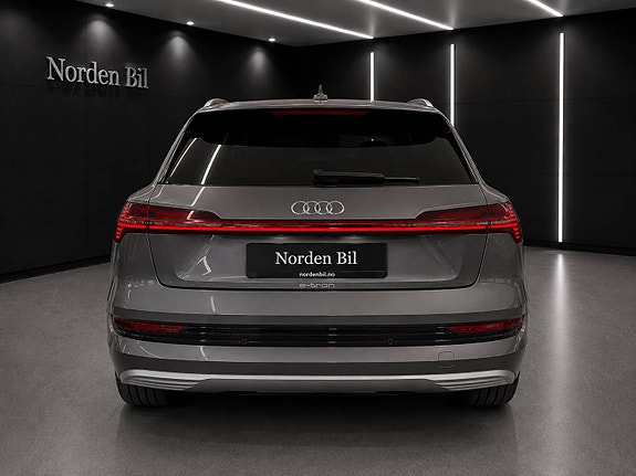 Audi e-tron 4 of 29