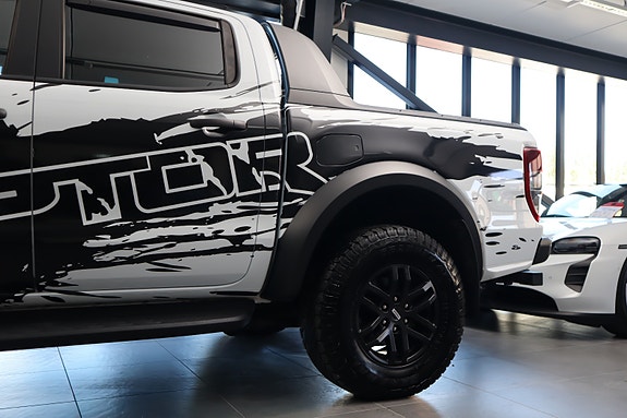 Ford Ranger Raptor 23 of 30