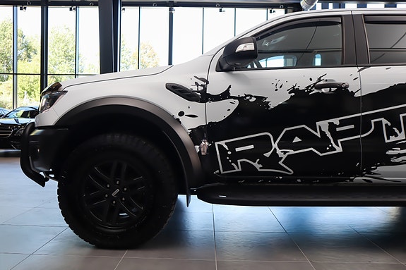 Ford Ranger Raptor 22 of 30