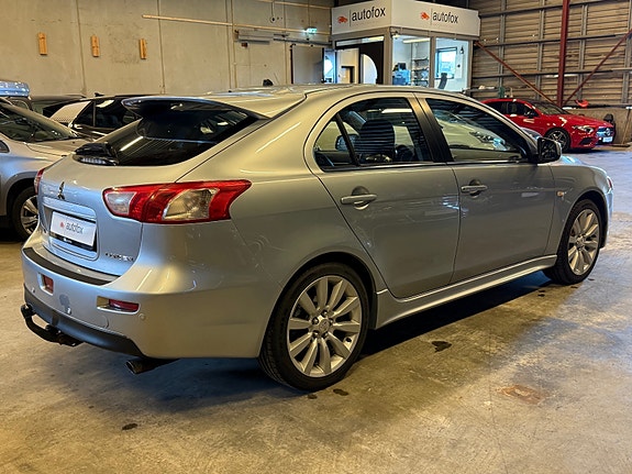 Mitsubishi Lancer 6 of 23