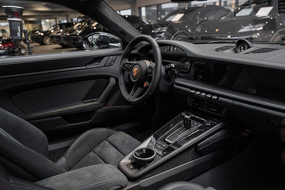 Porsche 911 20 of 30