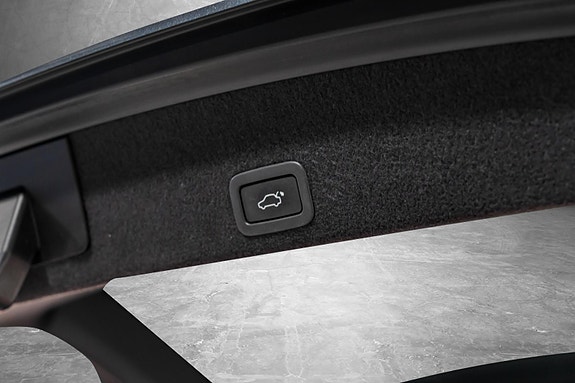 Volvo XC60 23 of 25