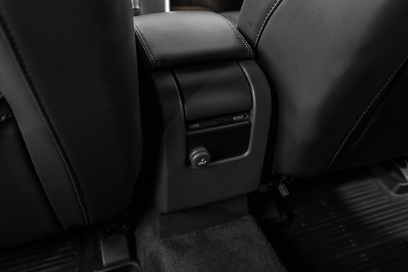 Volvo XC60 21 of 25