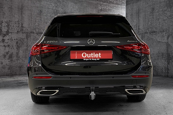 Mercedes-Benz C-KLASSE-ALL-TERRAIN 3 of 18