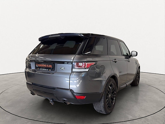 Land Rover Range Rover Sport 10 of 30