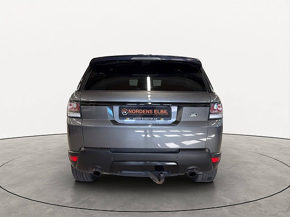 Land Rover Range Rover Sport 12 of 30