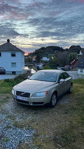 Volvo S80 3 of 19