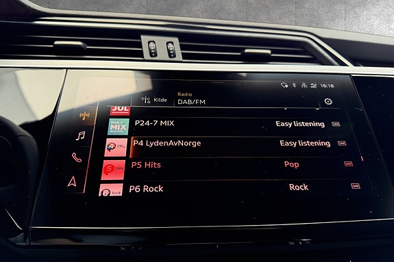 Audi e-tron Sportback 14 of 18