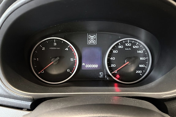 Mitsubishi L200 21 of 28