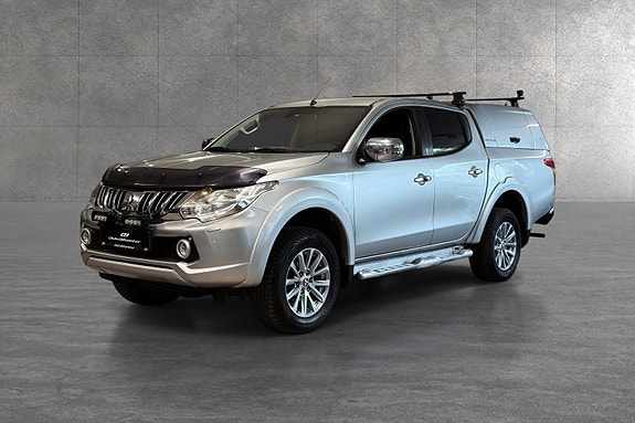 Mitsubishi L200 3 of 28