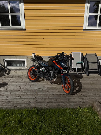 KTM 125 Duke 2 of 13