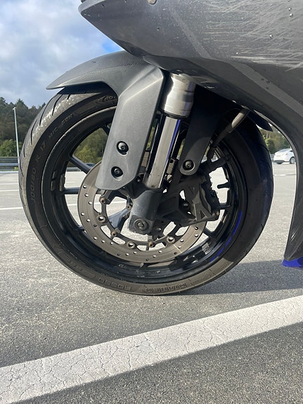 Yamaha YZF-R 125 12 of 23