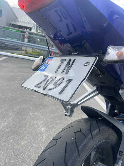 Yamaha YZF-R 125 19 of 23