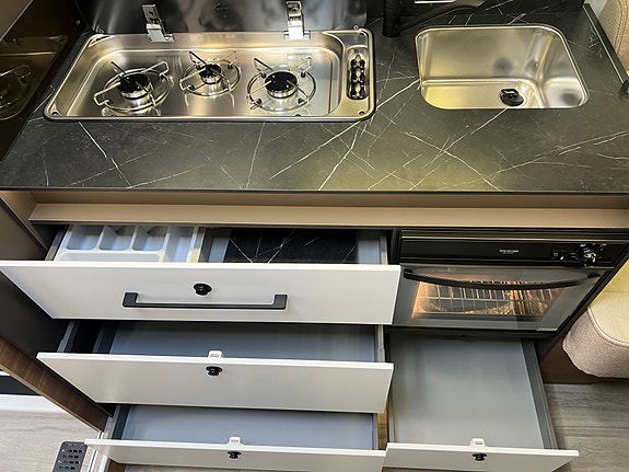 Benimar Mileo 268, ALDE, FACE TO FACE, 180 HK. AUTOMAT 8tr. 4400 kg. 23 of 30