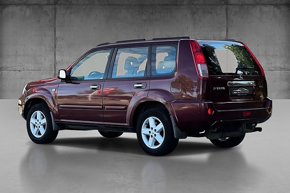 Nissan X-Trail 6 of 12