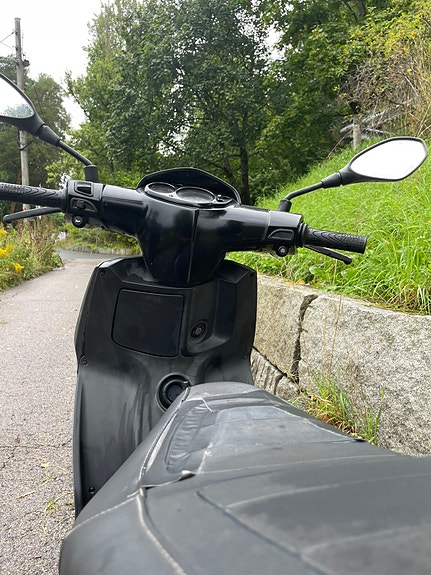 Piaggio Typhon 50 8 of 13