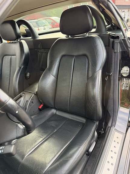 Mercedes-Benz SLK200 11 of 11
