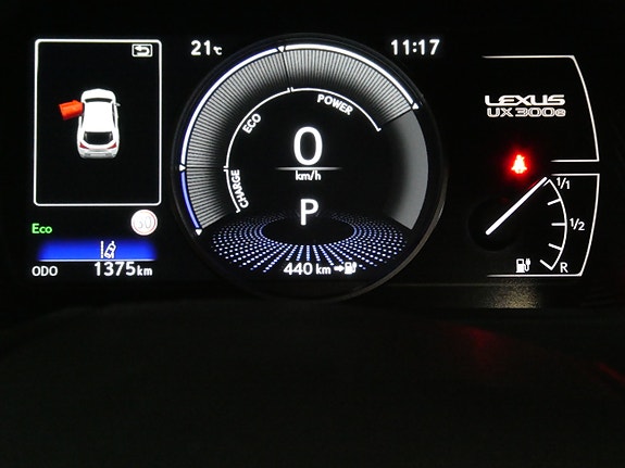 Lexus UX300e 6 of 6