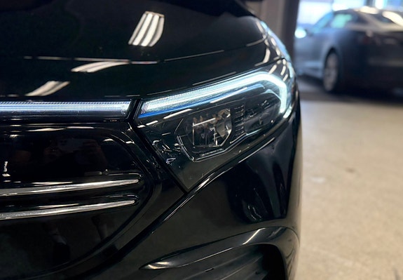 Mercedes-Benz EQA250 11 of 30