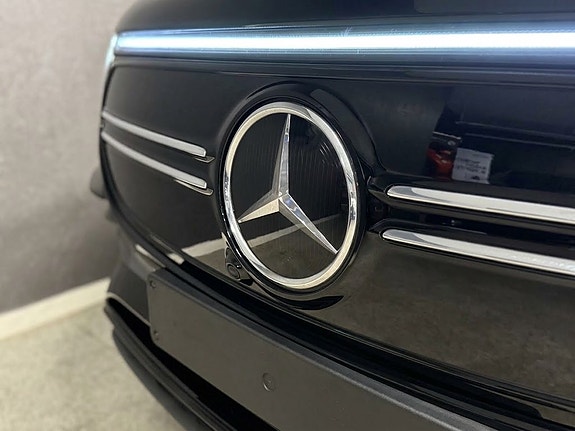 Mercedes-Benz EQA250 9 of 30