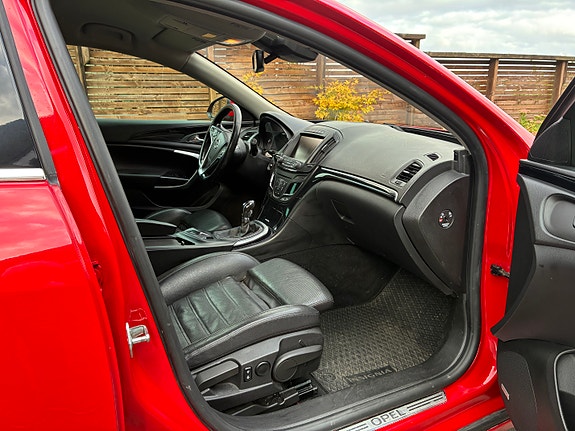 Opel Insignia 6 of 9