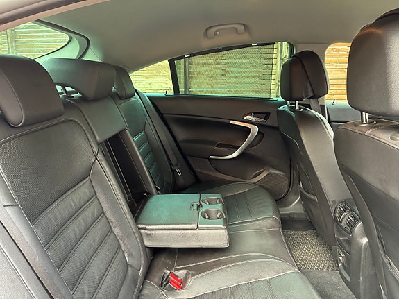 Opel Insignia 9 of 9