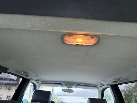 Mercedes-Benz ML230 18 of 30