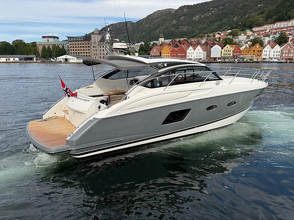 Princess V39 VP Joystick, Flirkamera, Ankervinsj akter, Generator, meget velhold 17 of 30