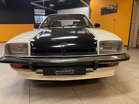 Opel Manta 9 of 22