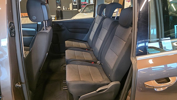 Volkswagen Sharan 11 of 30