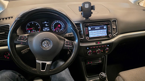 Volkswagen Sharan 18 of 30
