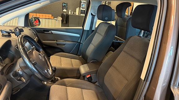 Volkswagen Sharan 27 of 30