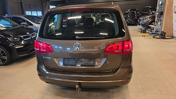 Volkswagen Sharan 6 of 30