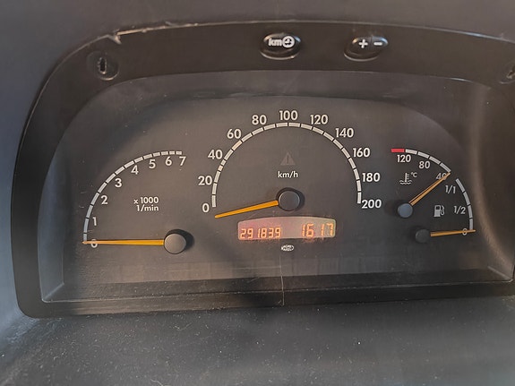 Mercedes-Benz Marco Polo 6 of 9