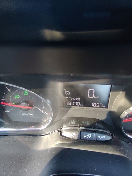 Peugeot 208 13 of 30