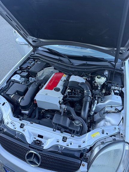 Mercedes-Benz SLK200 22 of 28