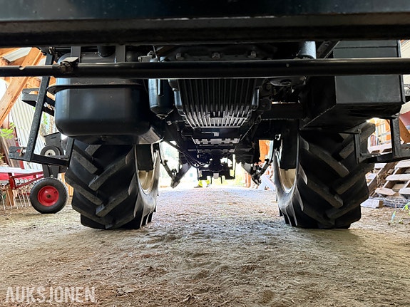 Zetor 7211 traktor 14 of 30