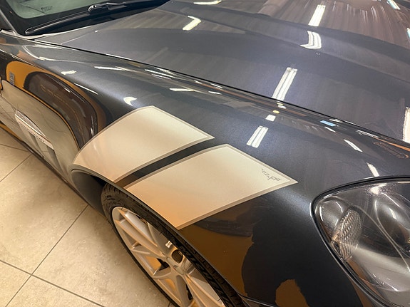 Chevrolet Corvette 10 of 21