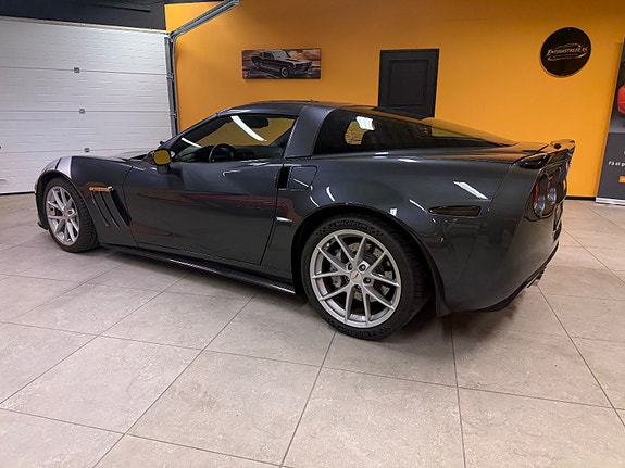 Chevrolet Corvette 5 of 21