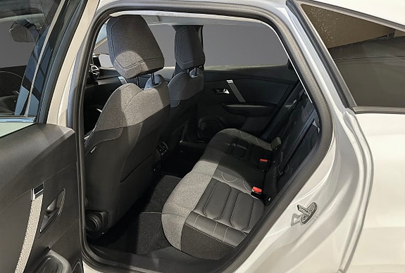 Citroen E-C4 12 of 30