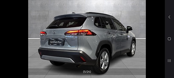 Toyota Corolla Cross 4 of 26