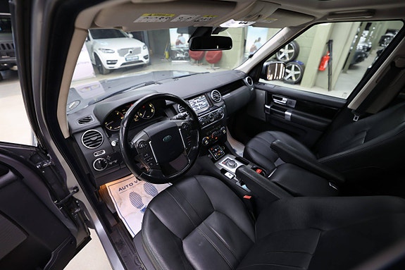 Land Rover Discovery 29 of 30