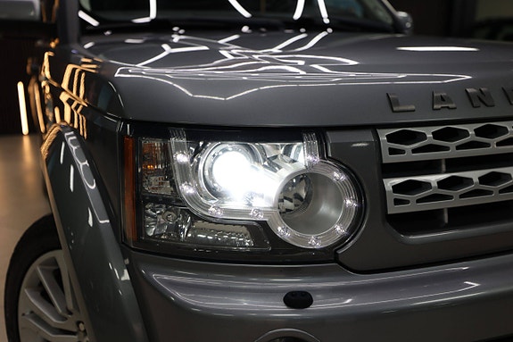 Land Rover Discovery 19 of 30