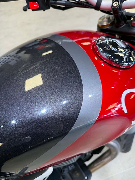 Triumph Speed 400 4 of 7