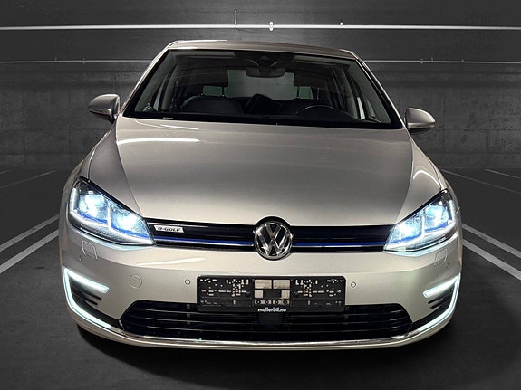 Volkswagen e-Golf VII 8 of 30