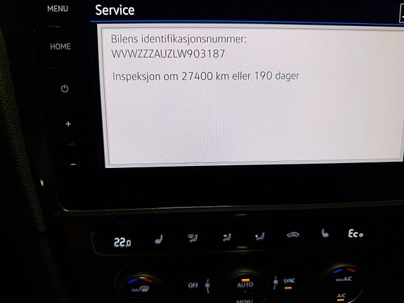 Volkswagen e-Golf VII 28 of 30