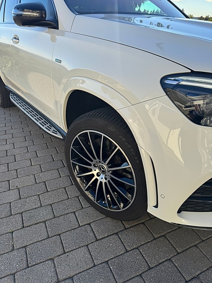 Mercedes-Benz GLE350 de 25 of 30